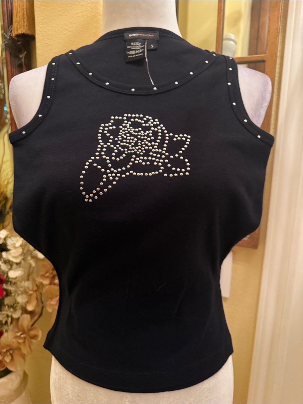 VTG BCBG MaxAzria Black Sleeveless Tank Top with Silver Studded Rose Motif NEW
